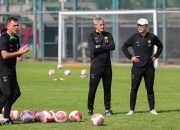 爱游戏网址-实力派球队实战狂欢引人关注