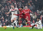 爱游戏网站入口-关于曼联进攻端火力强劲，欲破河床防线的信息