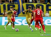 爱游戏亚洲官网-南美球队在巴黎展现实力，取得胜利