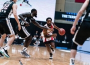 爱游戏课程-北东亚球队击败对手晋级下一轮的简单介绍