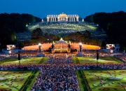 爱游戏官方登录入口-包含维也纳维也纳击败希腊，欧预赛淘汰赛席位增加变数的词条