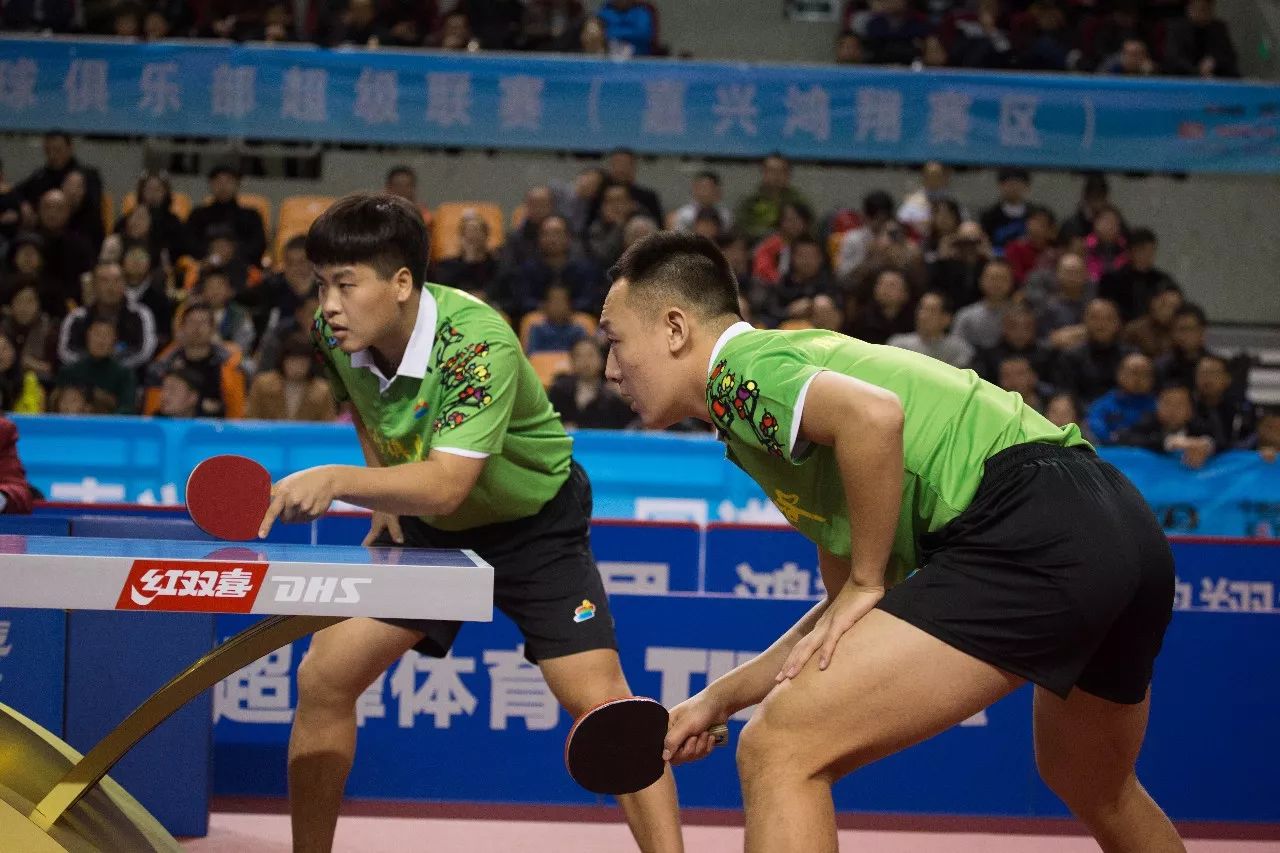 球员们的实力对决，让人目不转睛