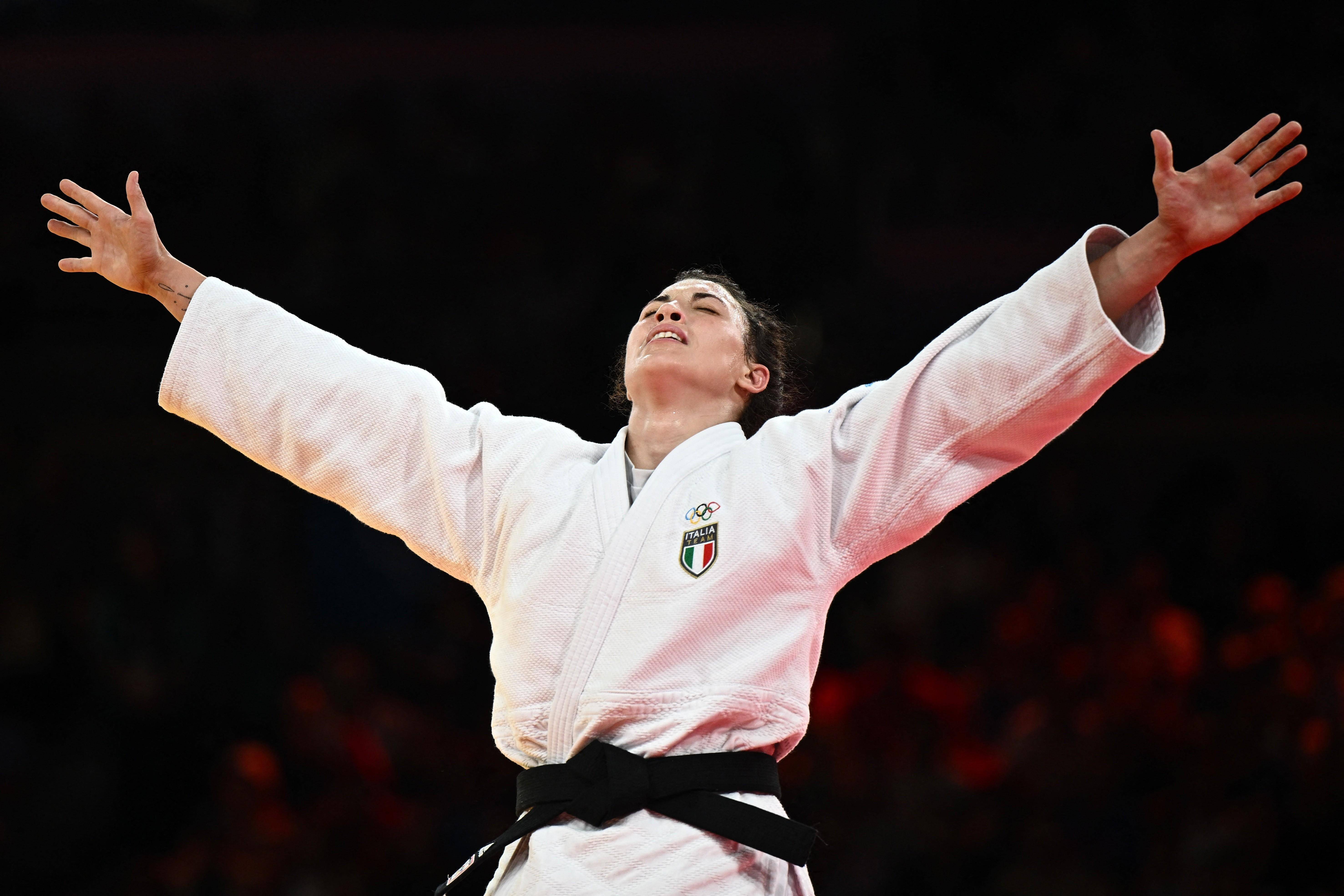 泰国女子击败对手，晋级柔道决赛