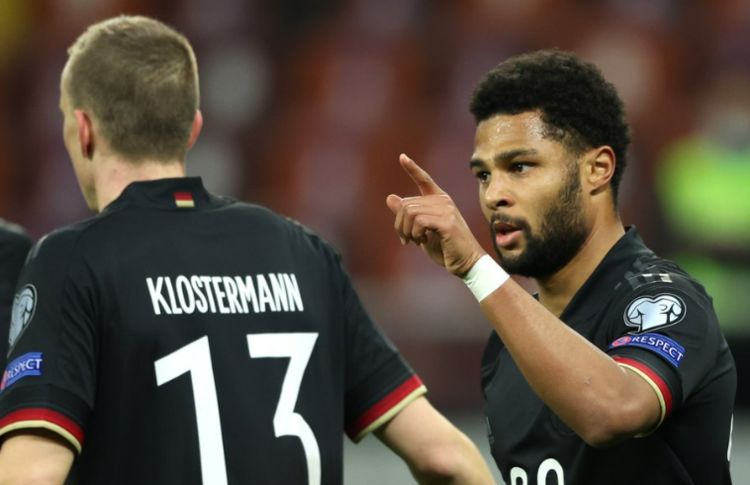 瑞士队逼平保加利亚，成功保持不败状态