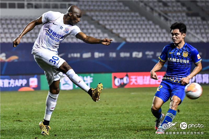 包含苏宁客场平申花，保持不败走势的词条