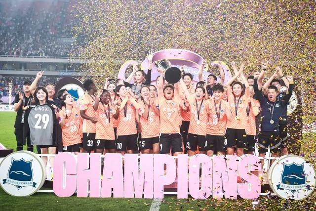 土超战队备战亚冠半决赛，雄心壮志