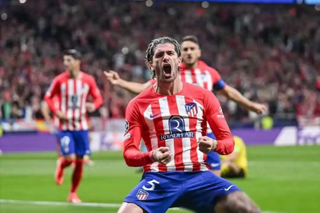 包含马略卡球员上演帽子戏法，帮助球队战胜对手的词条