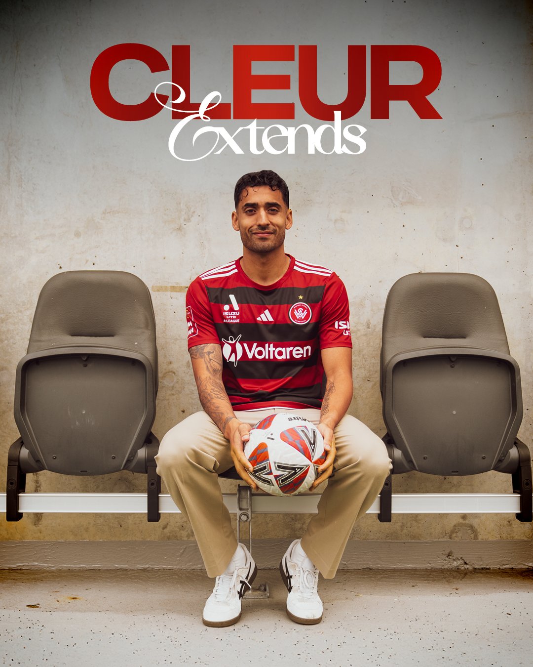 关于西悉尼流浪者战术调整，关键球员或将首发出战的信息