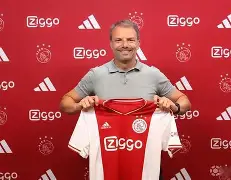 阿贾克斯灌输新希望:平平无奇终获大利 阿贾克斯灌输新希望:平平无奇终获大利