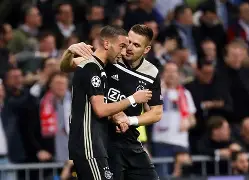 阿贾克斯灌输新希望:平平无奇终获大利 阿贾克斯灌输新希望:平平无奇终获大利