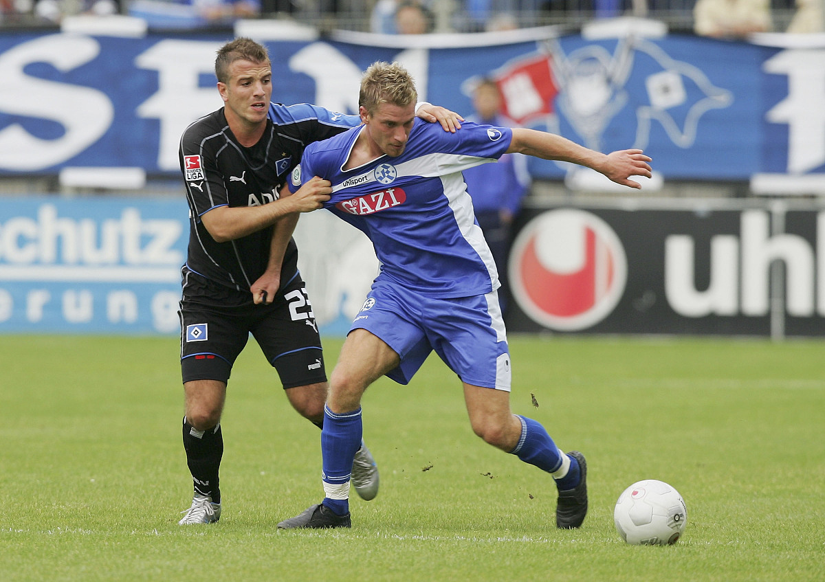 包含比利亚雷亚尔球队迎接挑战,备战下周比赛的词条 包含比利亚雷亚尔球队迎接挑战,备战下周比赛的词条