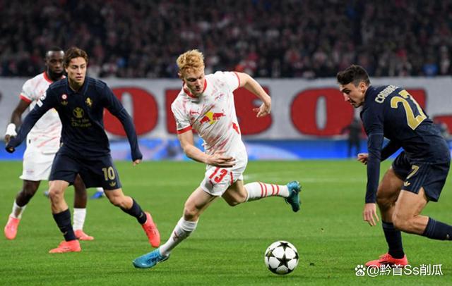十人巴黎逆转尤文图斯晋级半决赛